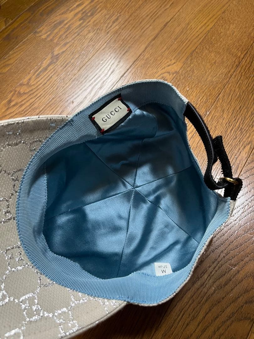 GUCCI ベージュ ロゴ入り ベースボールキャップ Mサイズ