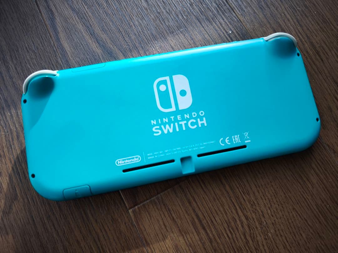 超美品！Nintendo Switch Lite ターコイズ