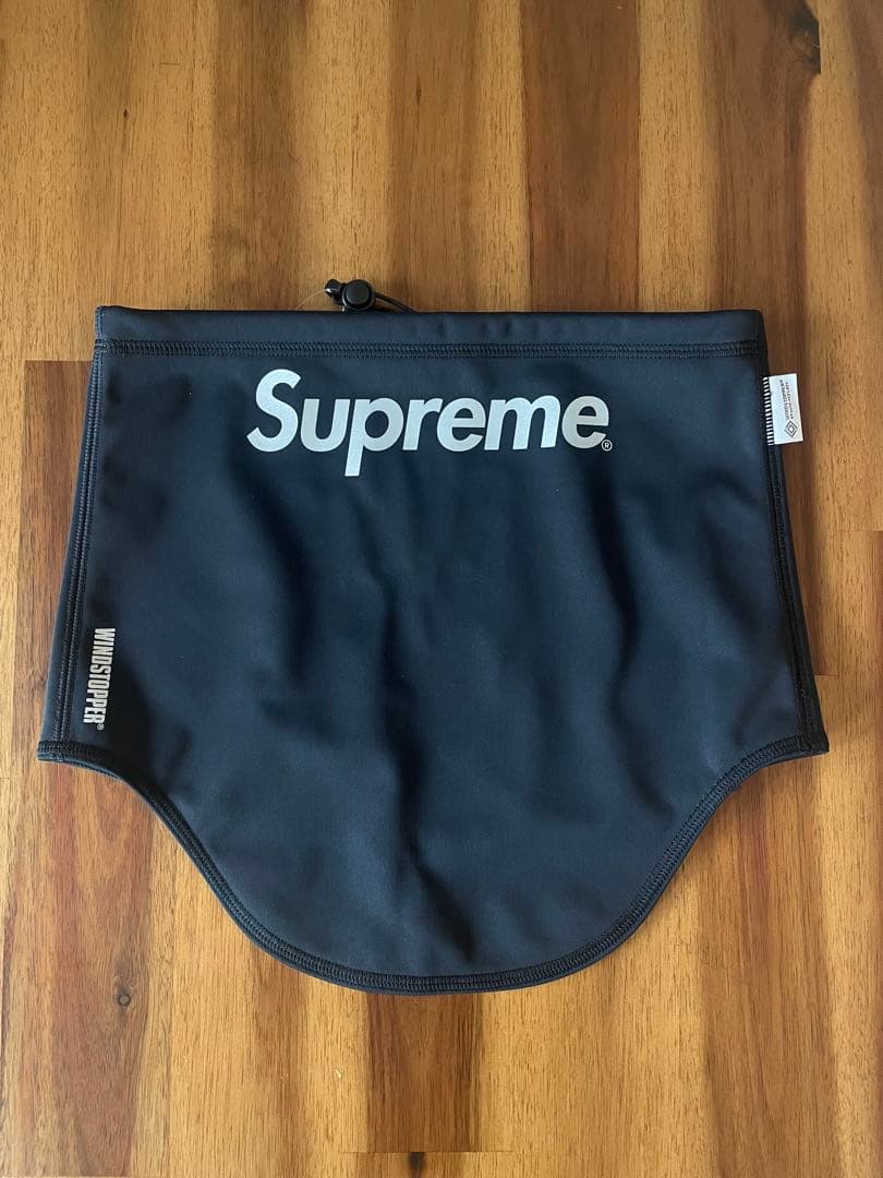 Supreme ネックウォーマーWINDSTOPPER Neck Gaiter