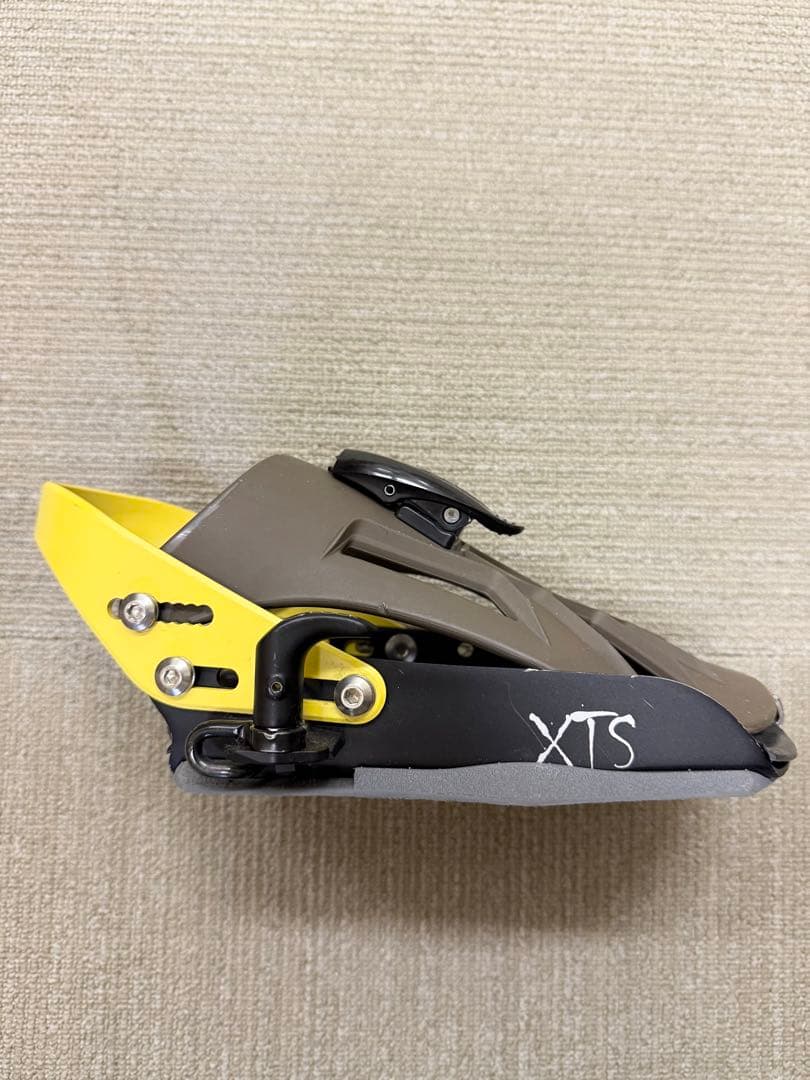 ヨネックス　YONEX スノーボード バインディング XTS ステップイン