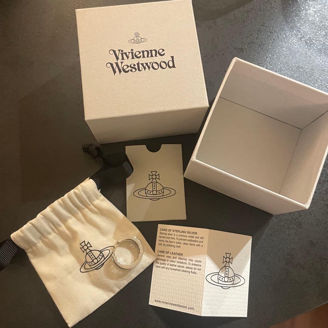 VivienneWestwood シングルフープピアス片耳