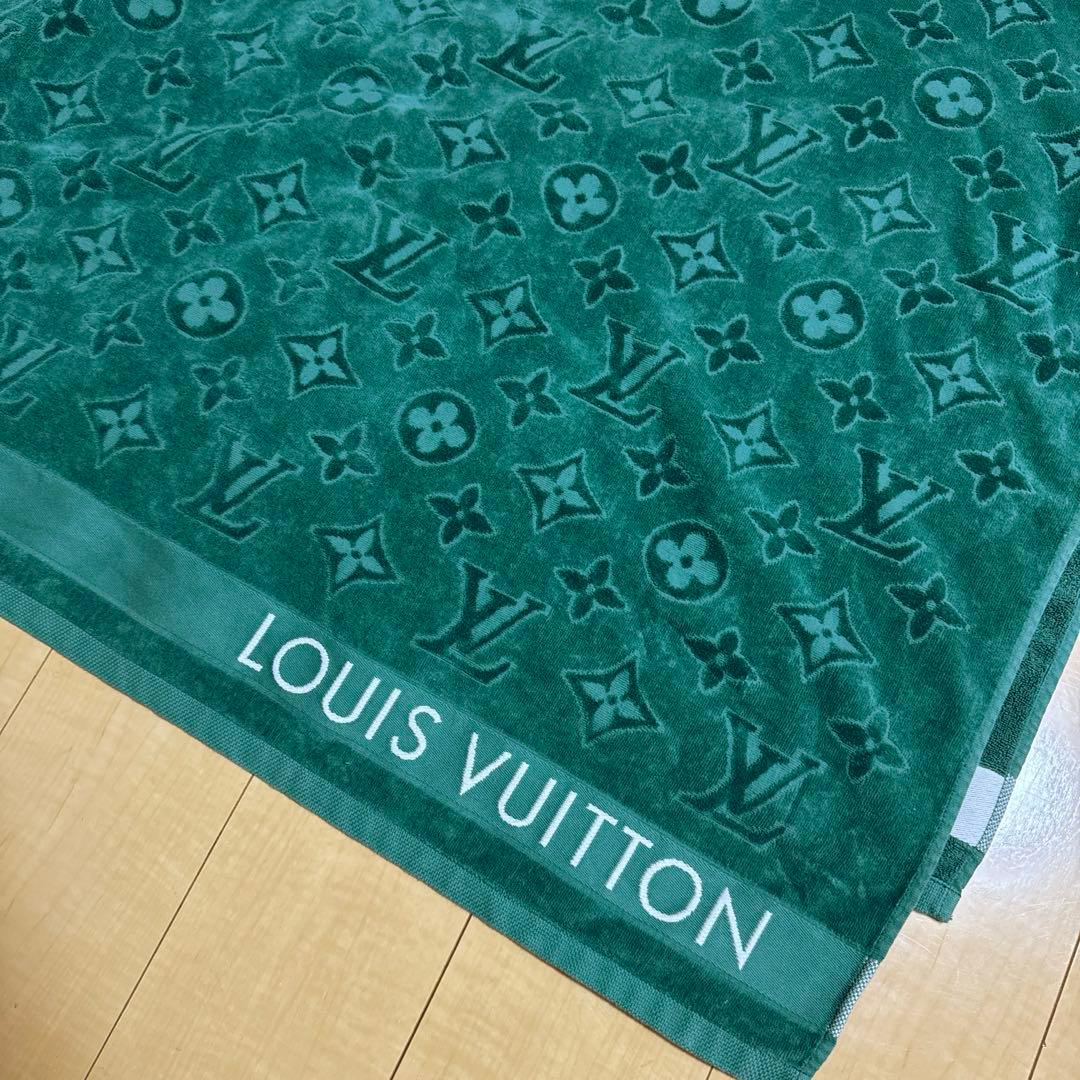 LOUIS VUITTON ビーチタオル