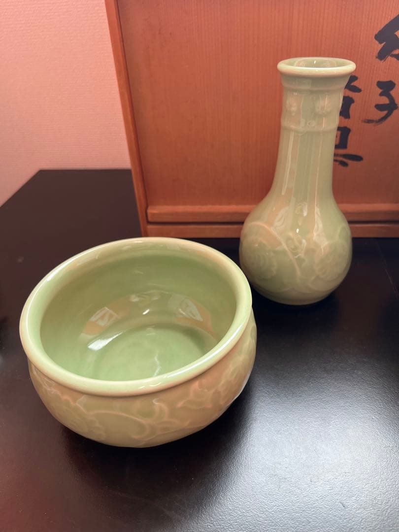 786 皆具　天竜寺青磁　唐草紋　祥堂作　美品