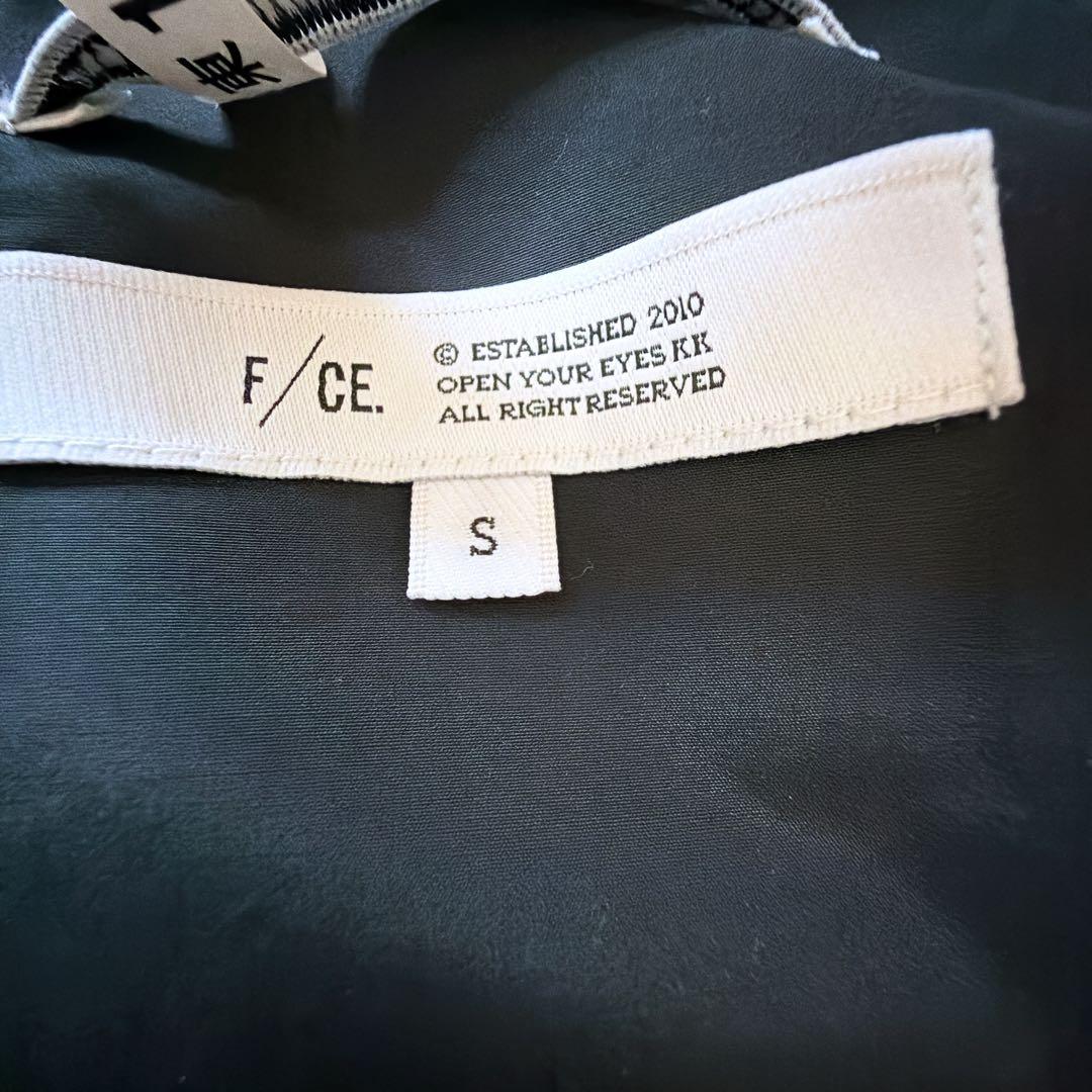 値下げ F/CE ダウンダッフル ナンガ ワイルドシングス コート