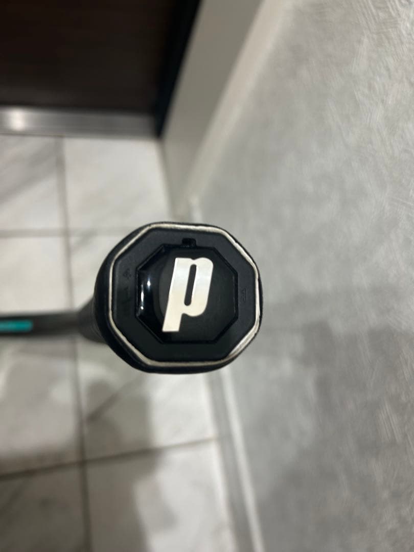 美品　Prience プリンス　BEAST100 公式テニスラケット