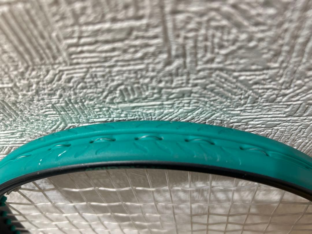 美品　Prience プリンス　BEAST100 公式テニスラケット