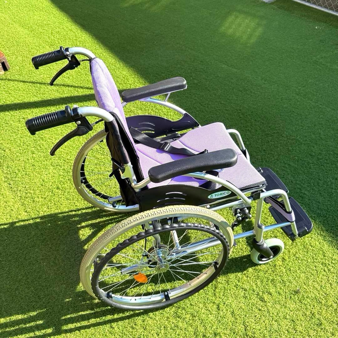 ☆極美品☆ TORICO アルミ製　車椅子　「よかセレクト　自走式」