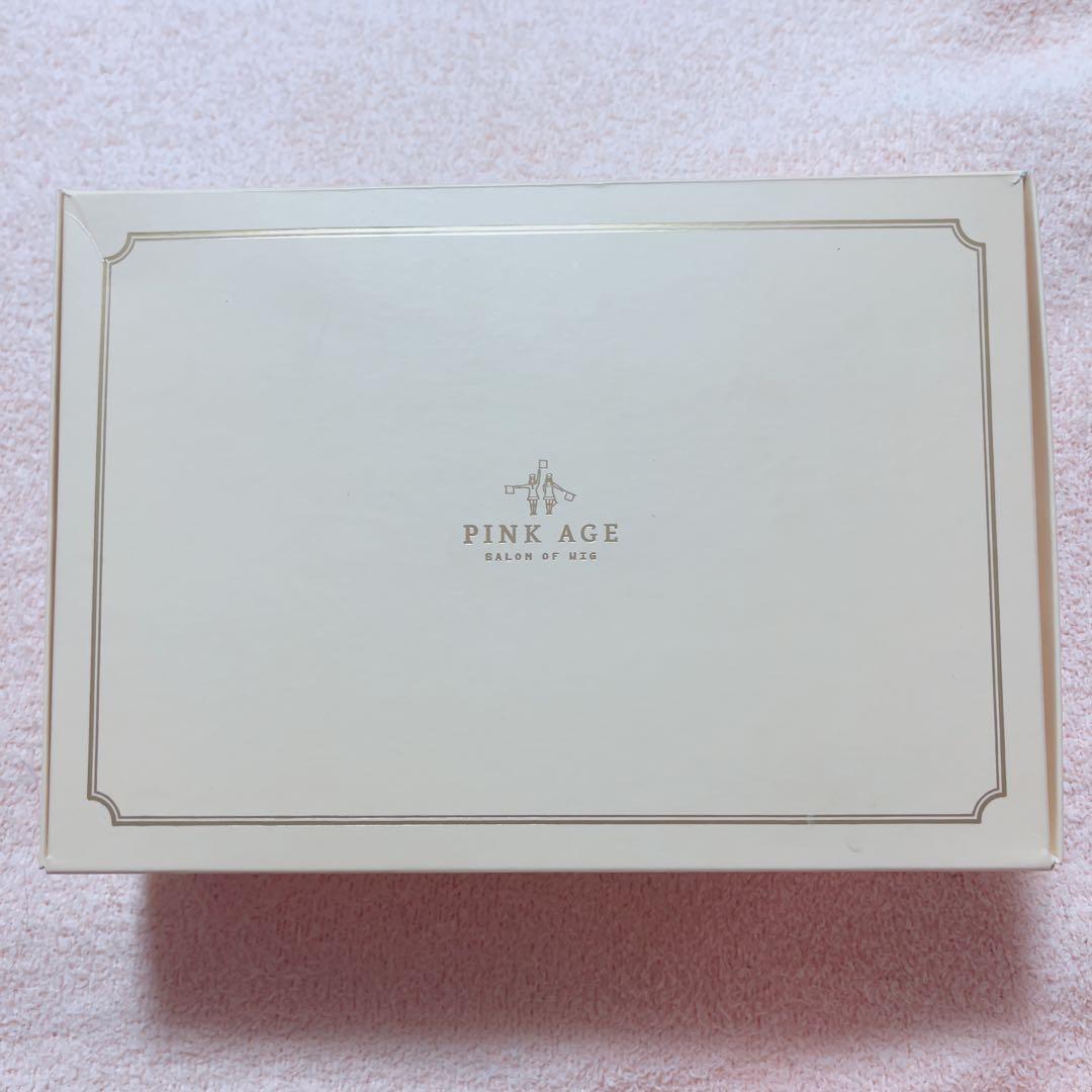 PINK AGE / ピンクエイジ セミ手植えフルウィッグ ハグカット エレナ