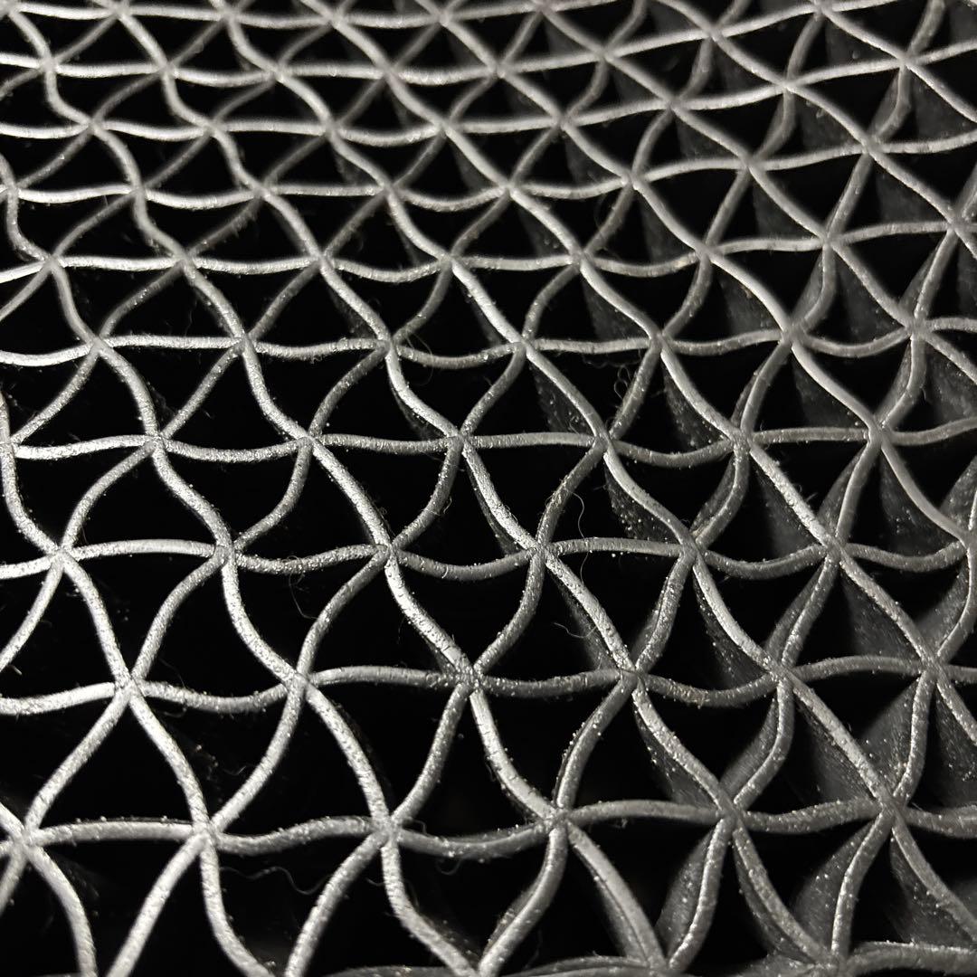 ヒツジのいらない枕 ハニカム構造 黒（カバー付）