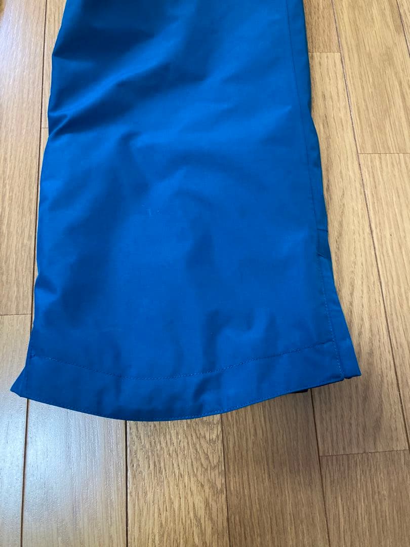 241 スノーボードウエア　GORE-TEX 上下セット