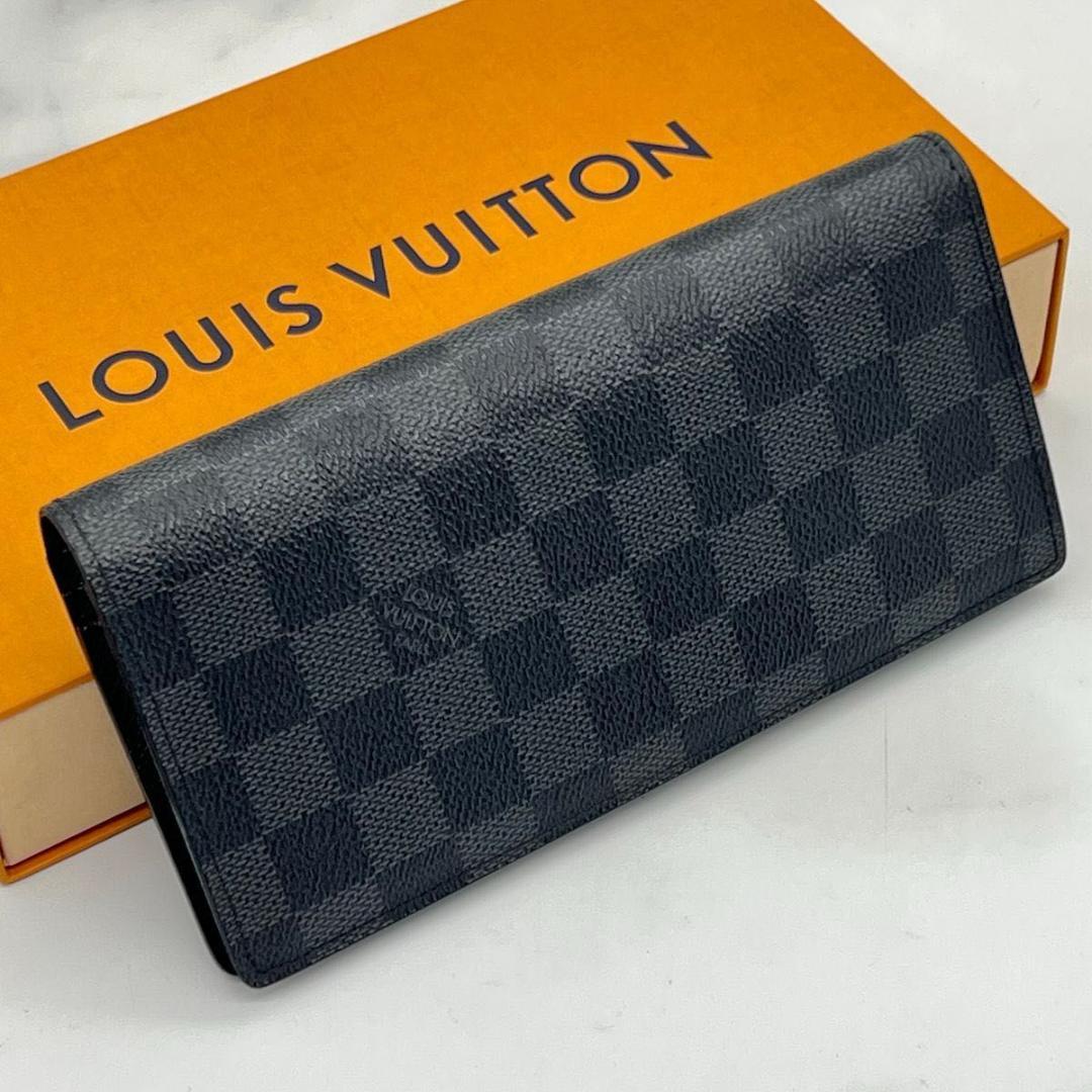 ルイヴィトン ダミエ グラフィット ブラザ ビジネス ジャッケット 長財布