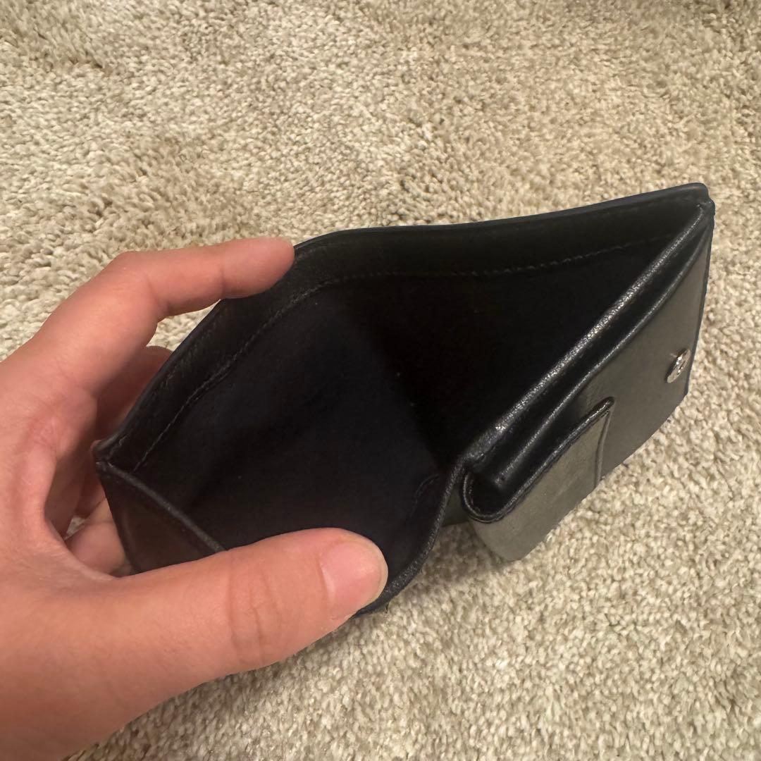 美品✨ヴィヴィアン ブラックレザー二つ折り財布
