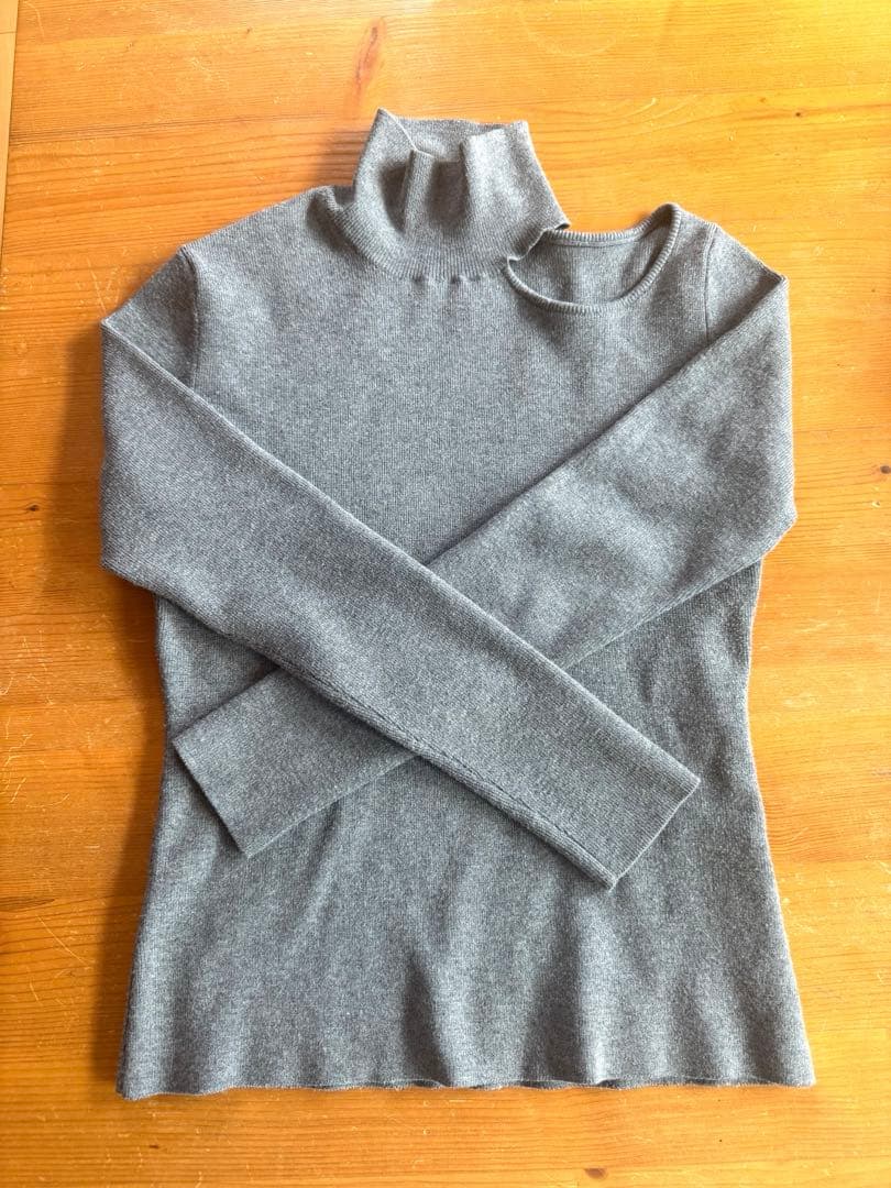 cygne オフショルダーグレートップス