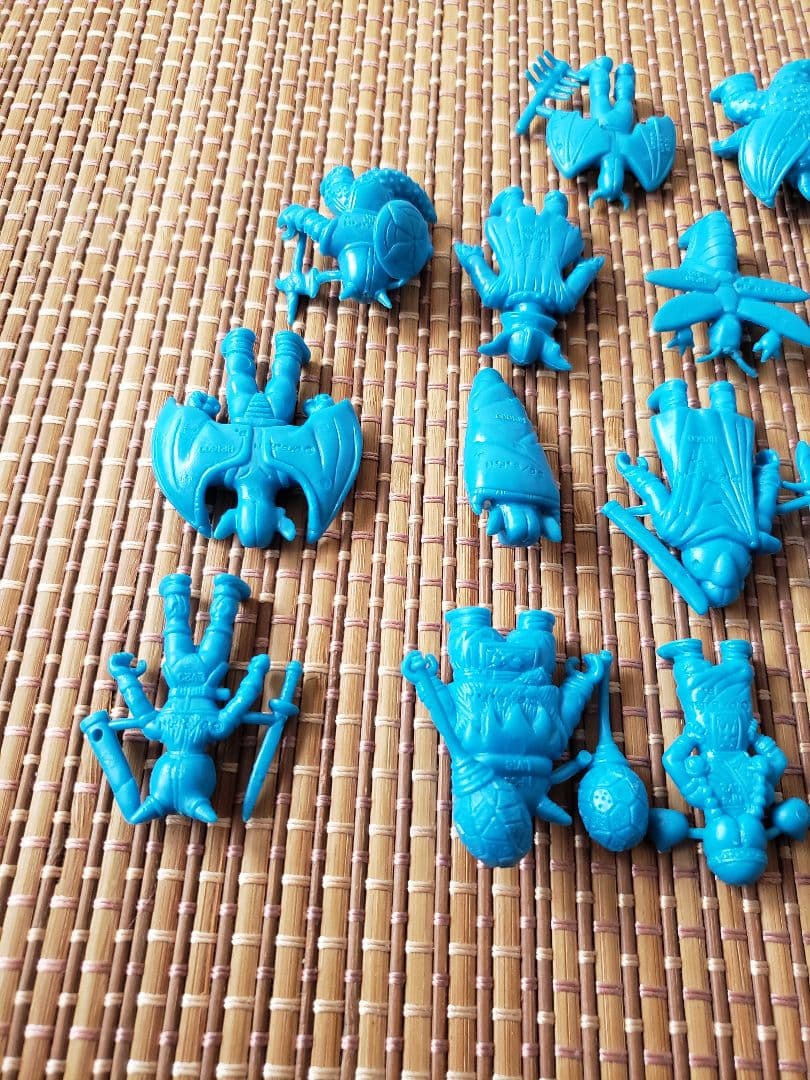 ドラゴンクエスト消しゴムアベル伝説パート1　青　新品未使用　ファミコン