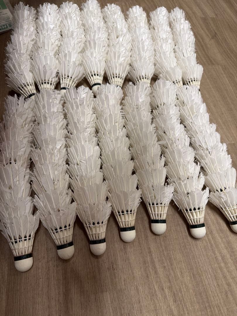 バドミントン 中古シャトル ノック球 基礎球 野球でも使用可能 150球