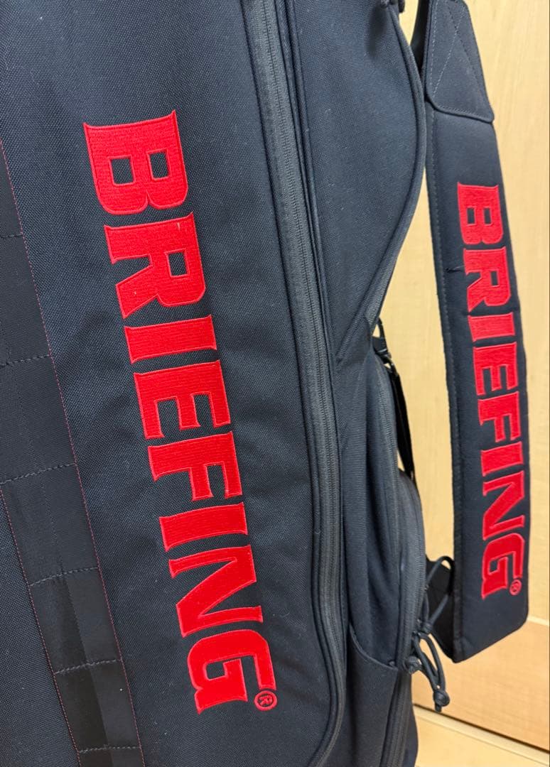 美品★ブリーフィング★キャディバッグ★ゴルフ★BRIEFING★ゴルフバッグ★黒