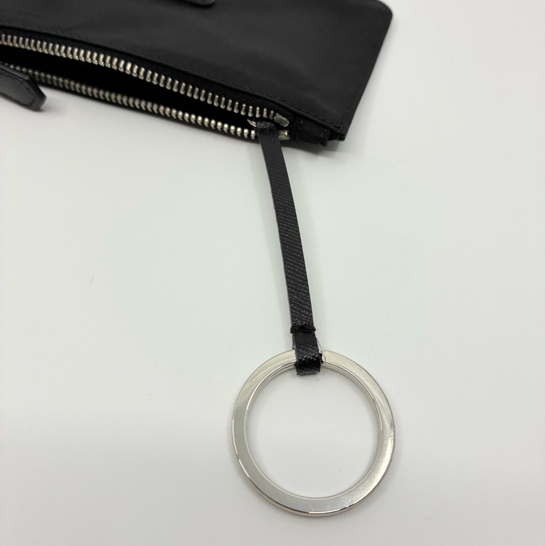 PRADA プラダ 小物入れ ポーチ 小銭入れ カードケース A1356B4