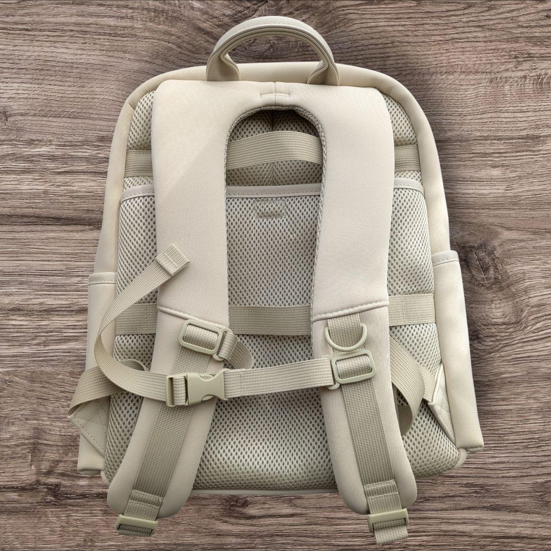 モンシェリ　ペット用キャリーバッグ　ベージュ　小型犬向け　5キロまで