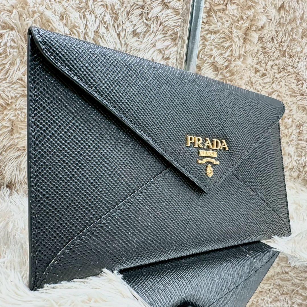 【未使用級】プラダ 長財布 フラップ サフィアーノ ゴールドロゴ レター