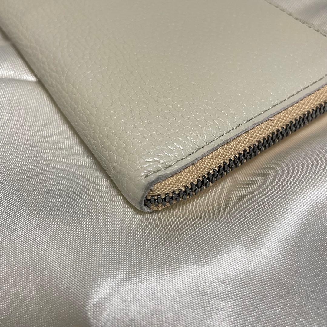 ステータシー　イルモードジップコンセプト　長財布　ライトグレージュ