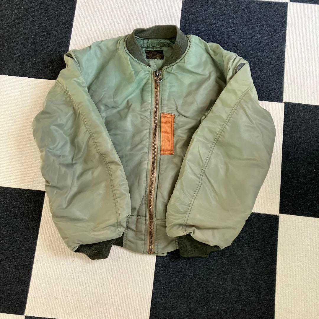 プ*い様 MA-1 Vintage バズリクソンズ Military Speci