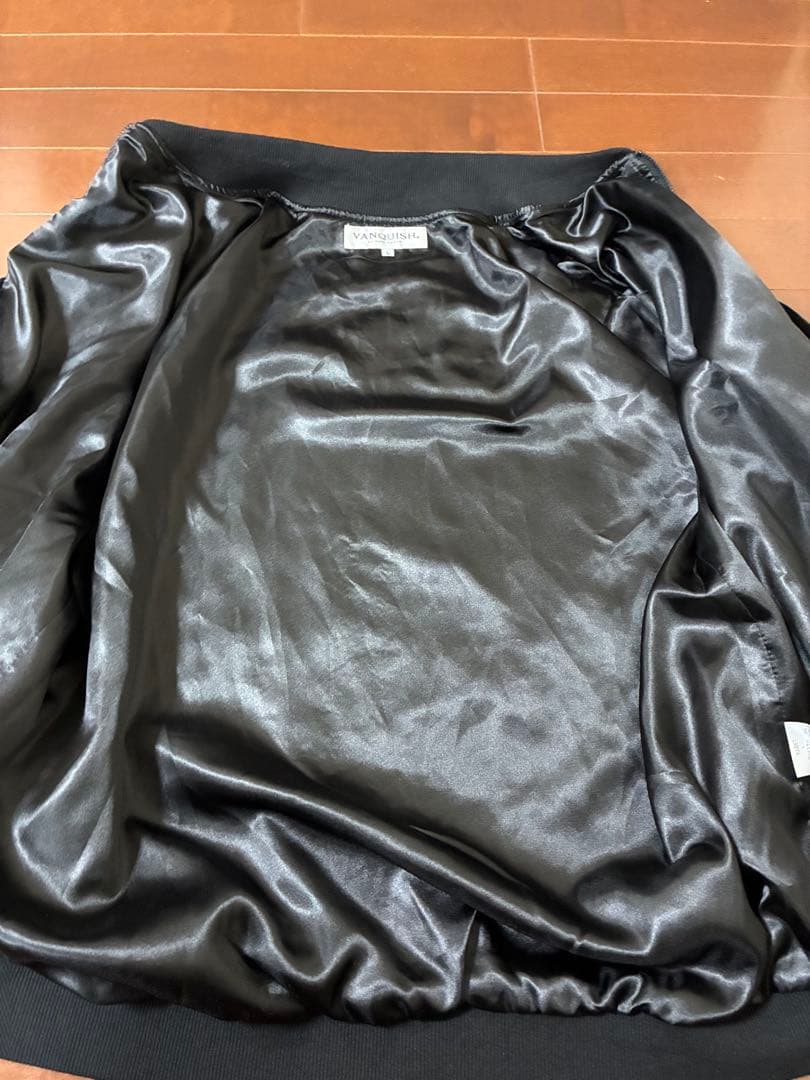 VANQUISHヴァンキッシュ別珍ジャケット刺繍スカジャン和柄ベロア渋谷花柄