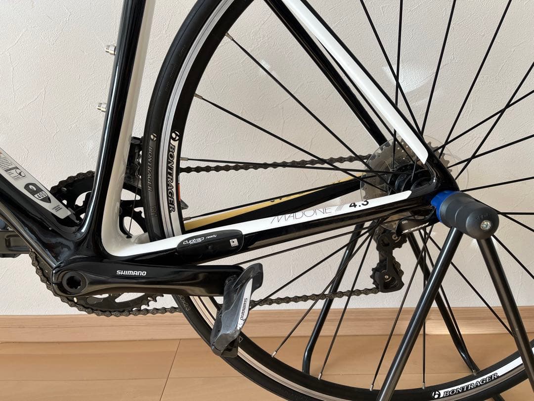 mokeです　TREK Madone4.3 カーボン