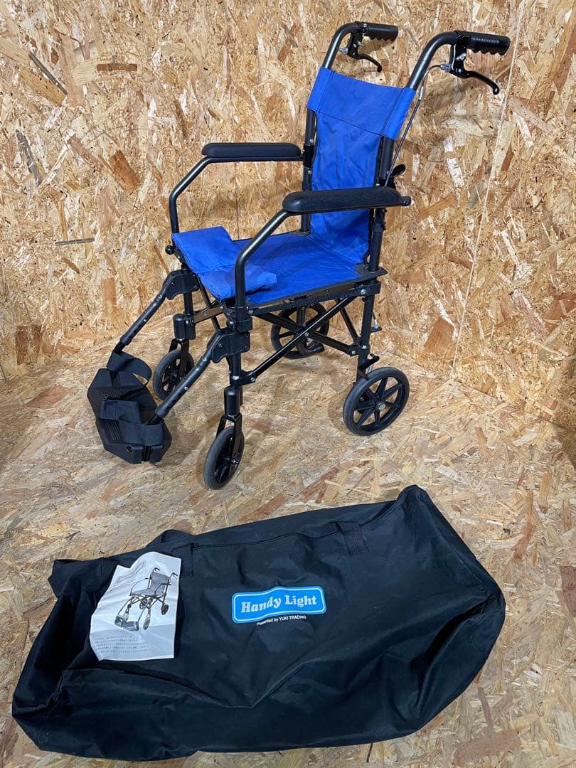 携帯型 折り畳み式介助用簡易車いす ハンディライト　971081017