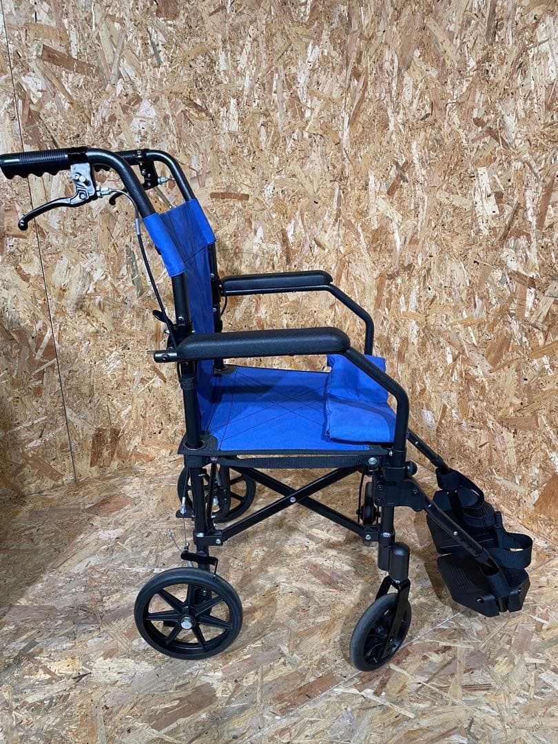 携帯型 折り畳み式介助用簡易車いす ハンディライト　971081017