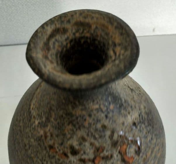 朝鮮　土器瓶