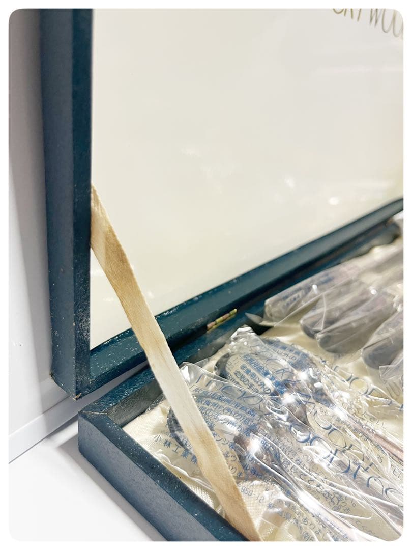 【未使用品ラッキーウッド18-10】 カトラリー30本 箱には汚れ有り