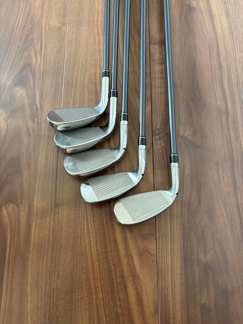 TaylorMade ステルスグローレ　アイアンセット 、カーボンシャフト
