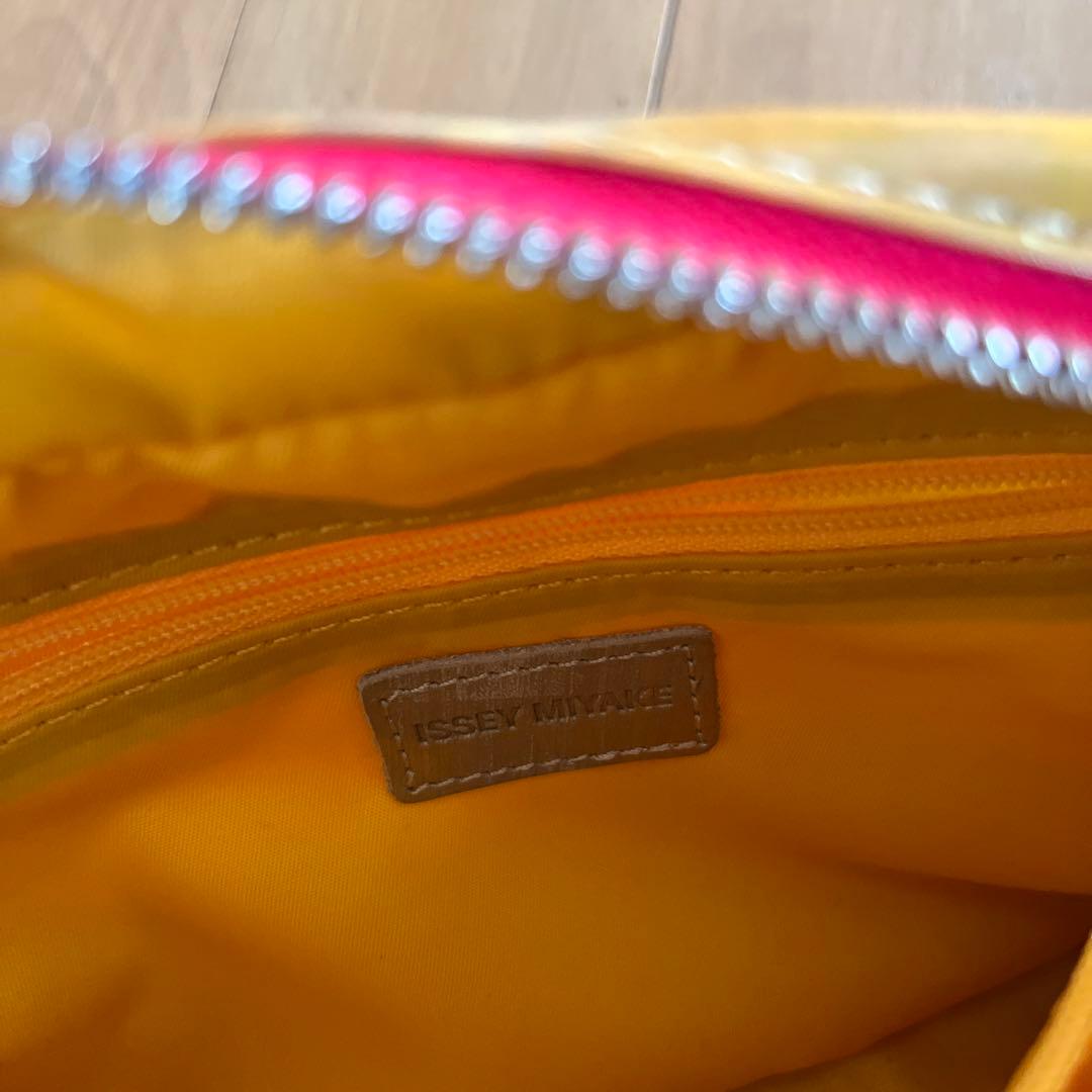 チ*ー様 タカノ綾 コラボ ISSEY MIYAKE by 滝沢直己 カイカイキ