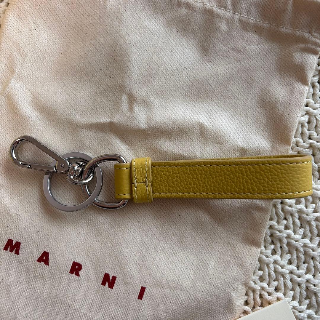 yitkmyykekzk 　MARNI キーリング