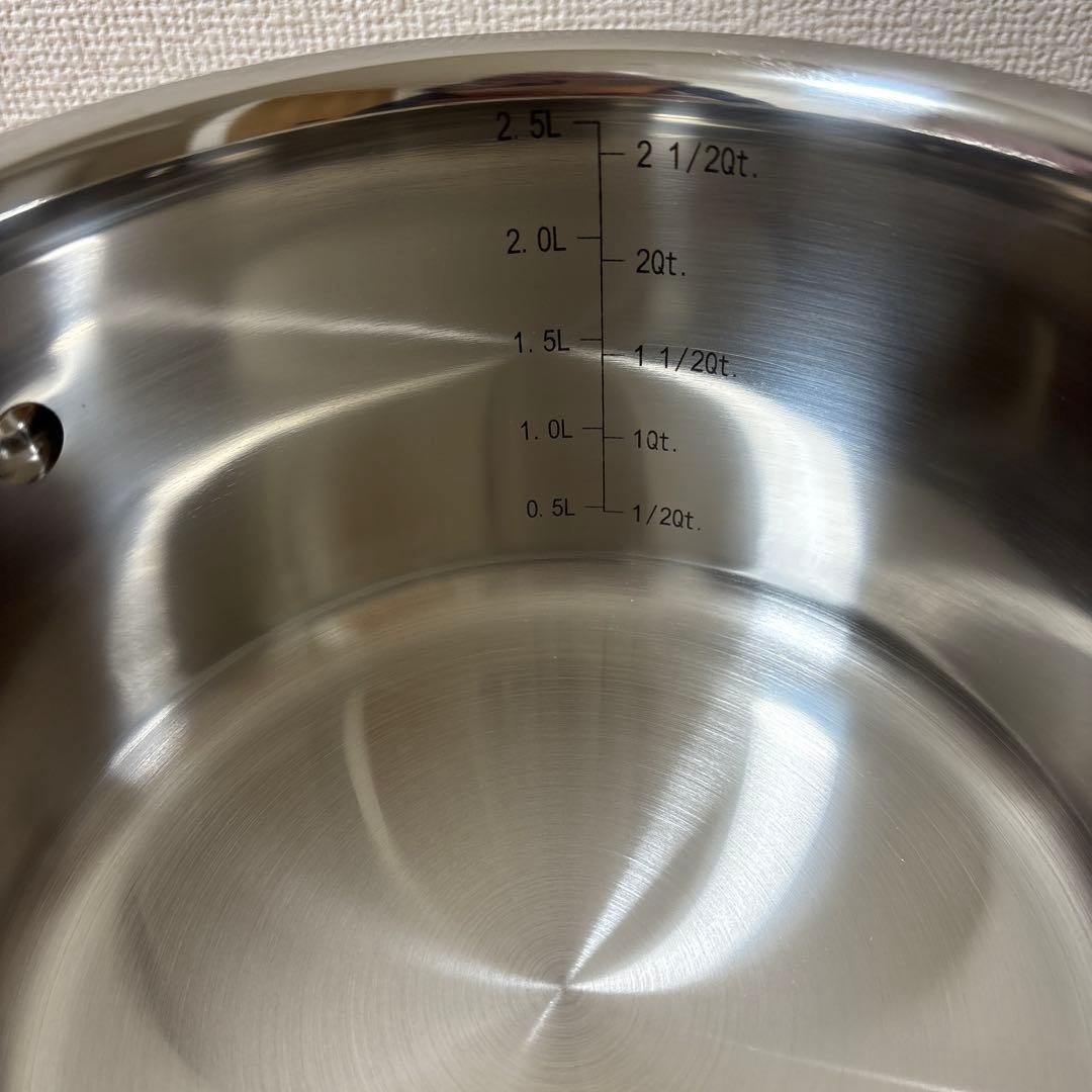 ル・クルーゼ　片手鍋　ソースパン　18センチ