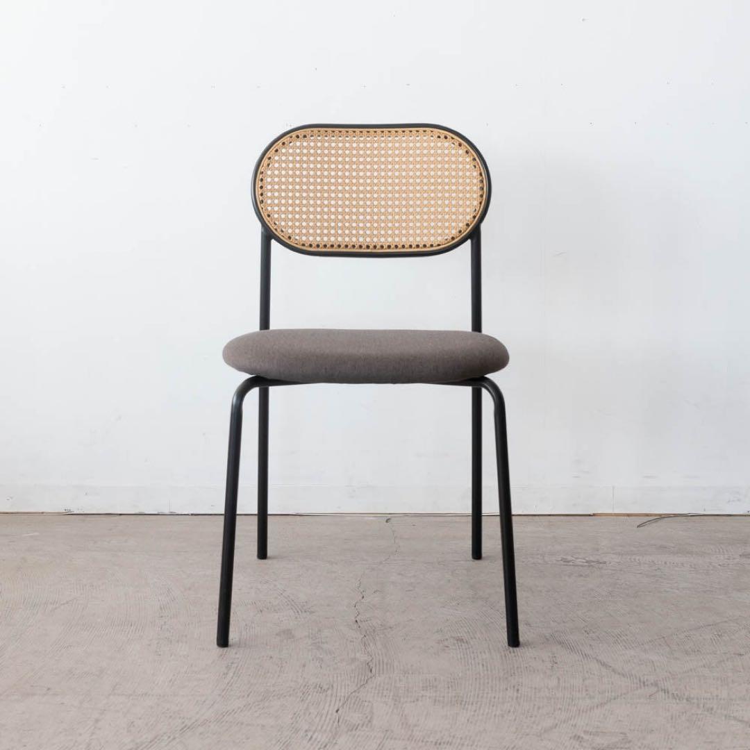 モダンラタンダイニングチェア