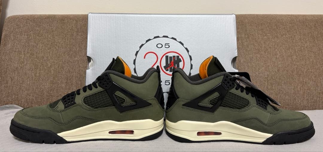 UNDEFEATEDアンディフィーテッドAir Jordan 4 2025
