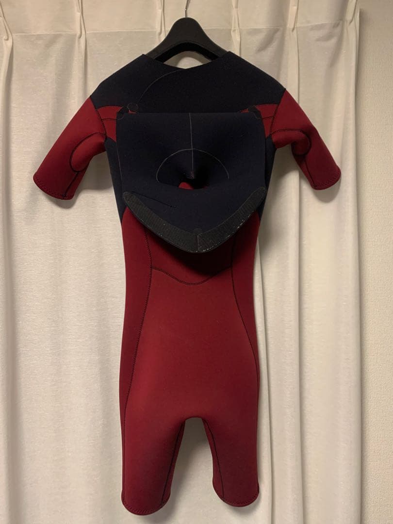 ウェットスーツ　スプリング