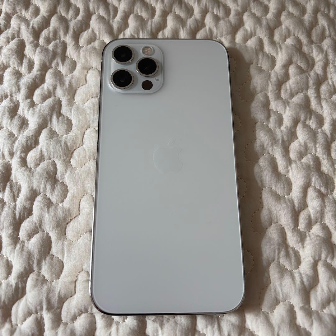 Apple iPhone12pro 128GB シルバー 本体のみ