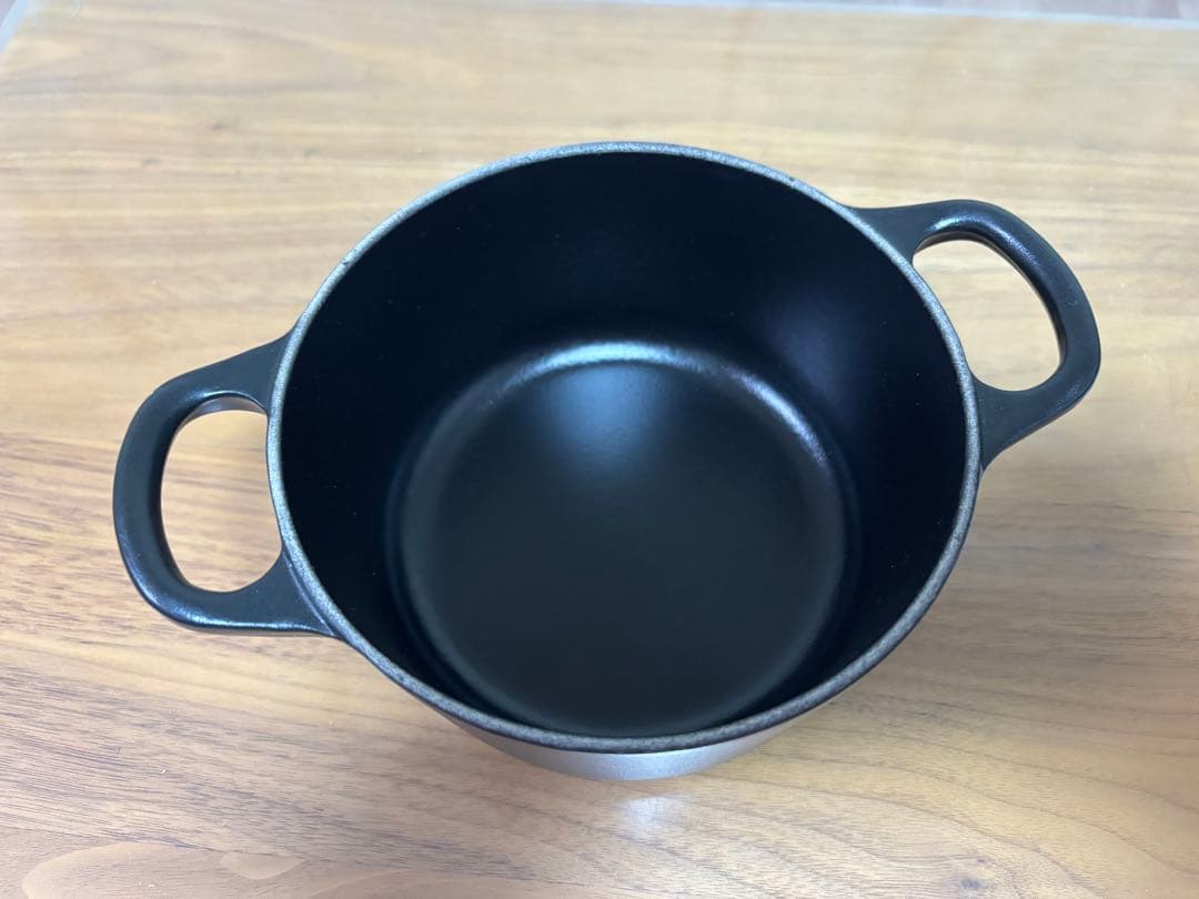 ル・クルーゼ ココットロンド 14cm（マットブラック）