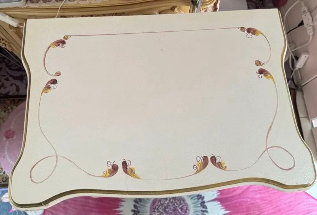 フレンチスタイル キャビネット 4段ロココ調