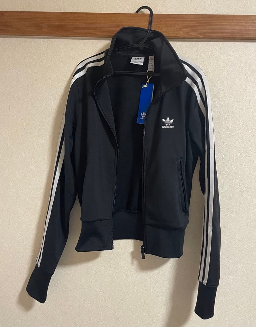 adidas トラックジャケット レディース S