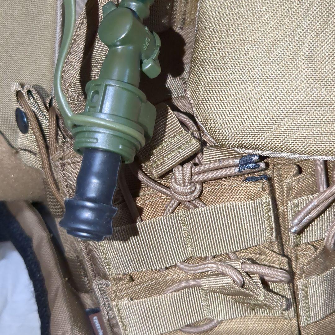 エマーソンギア　プレートキャリア　ショルダーアーマー　ベルト一式セット　コヨーテ