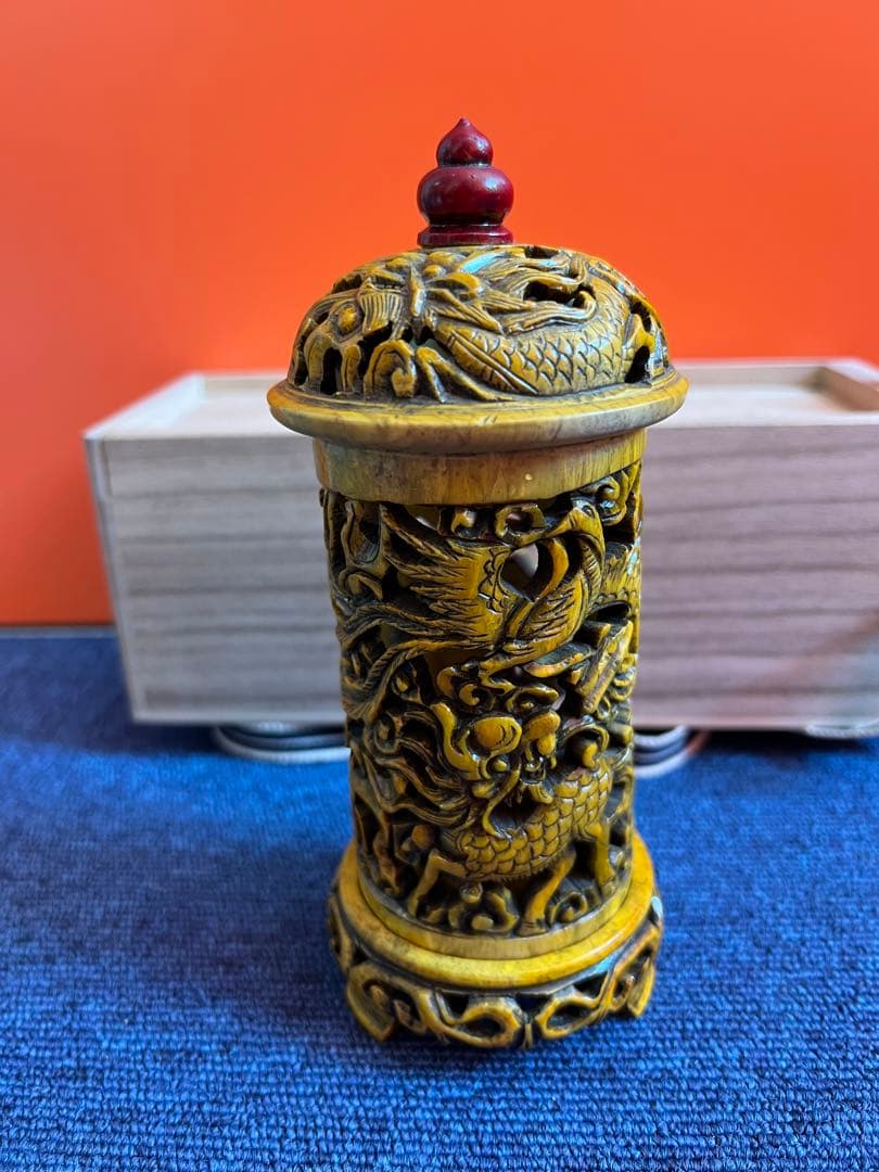 1104  中国　骨董　龍、亀模様　透かし彫り　香炉　時代物