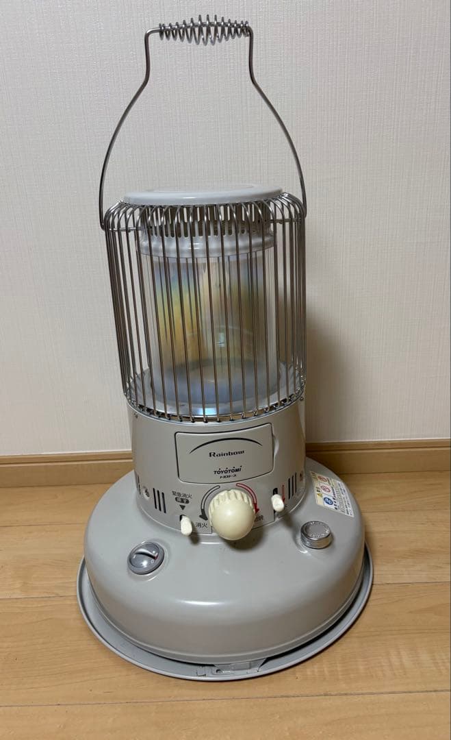 【未使用品】TOYOTOMI Rainbow 石油ストーブ RBE-25C