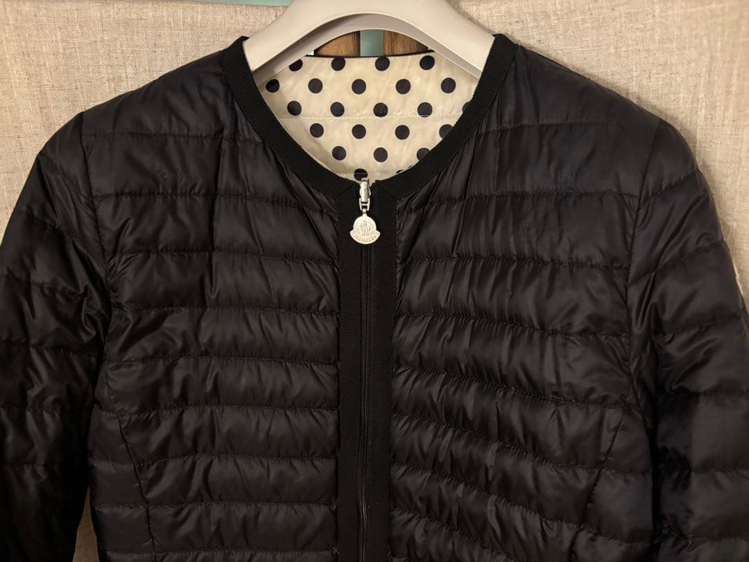 モンクレール　MONCLER ノーカラーダウンジャケット　リバーシブル