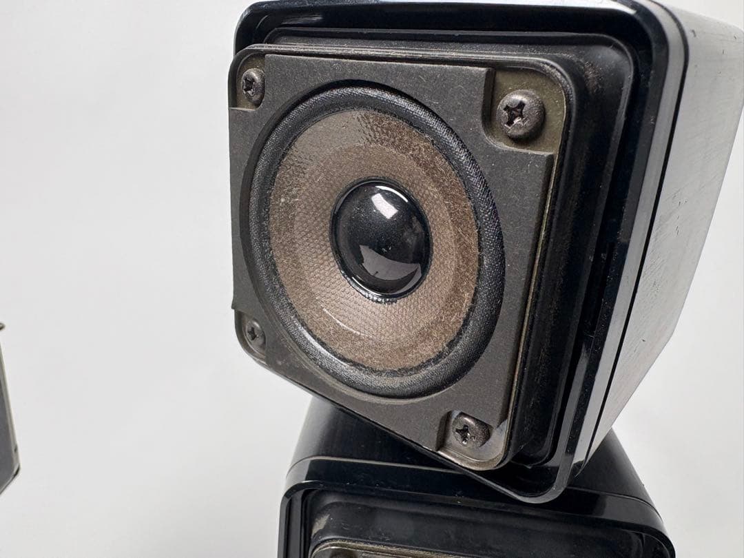 BOSEキューブスピーカーサテライトペア/501Z／専用スタンド2脚