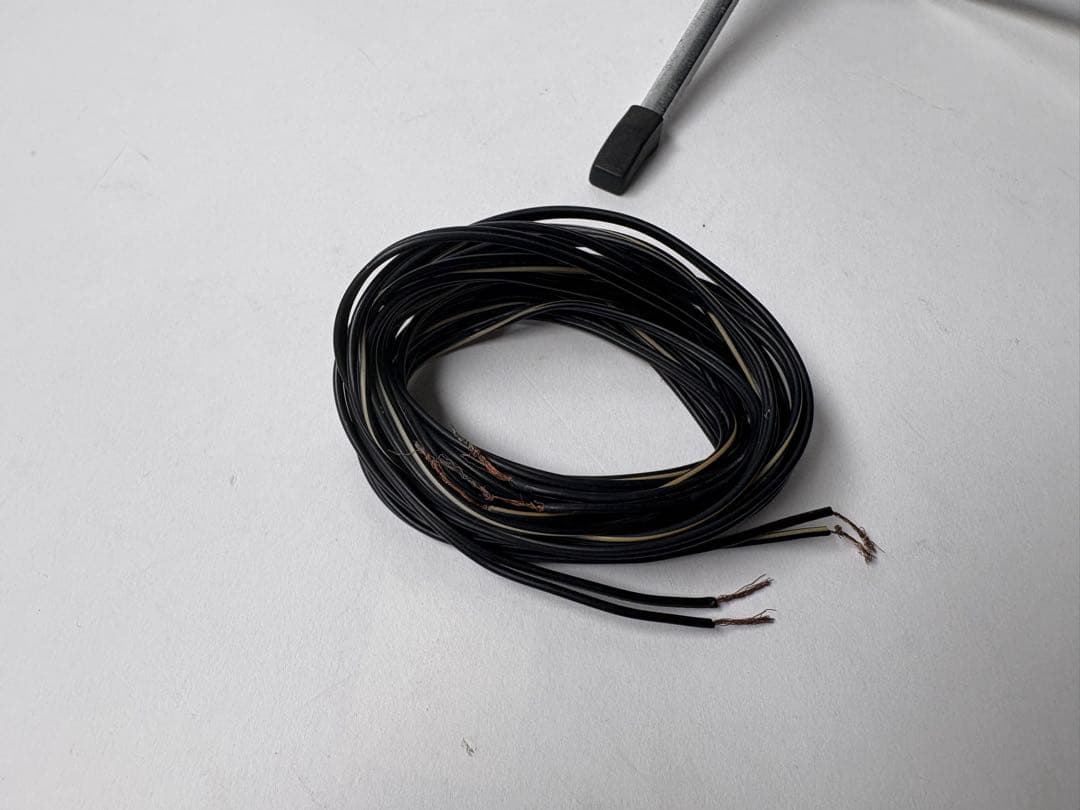 BOSEキューブスピーカーサテライトペア/501Z／専用スタンド2脚