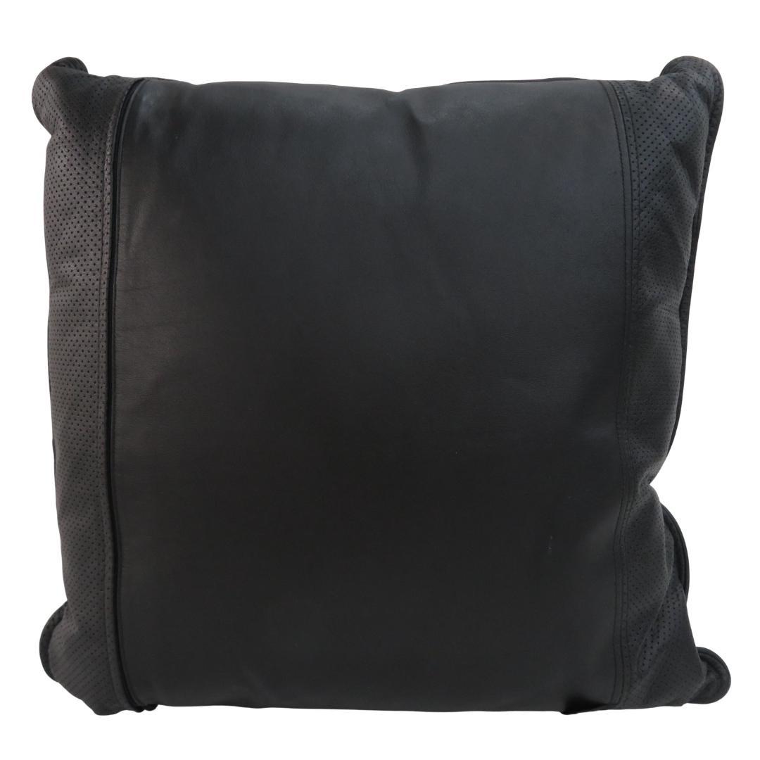 Mercedes-Benz レザー クッション 2点セット [M7209]