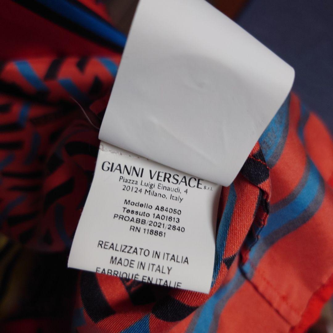 トップス VERSACE Greca Medusa Smiley Silk Shirt